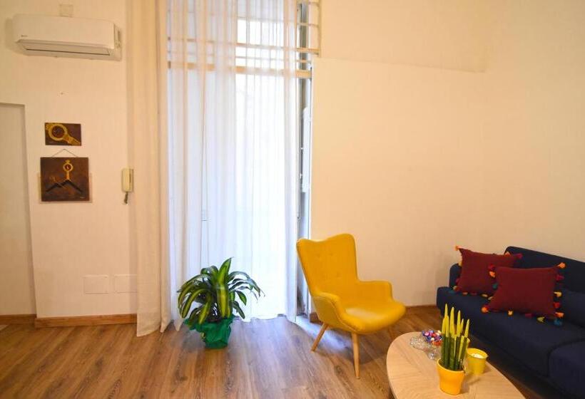 سوییت جونیور, Sunrise B&b