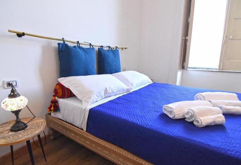 سوییت جونیور, Sunrise B&b