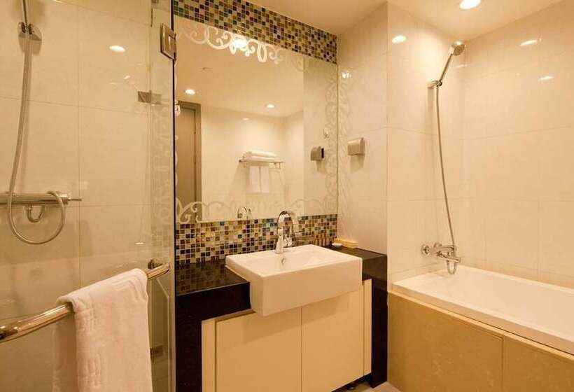 غرفة قياسية رباعية, Wangfujing Xin Xiang Ya Yuan Apartment