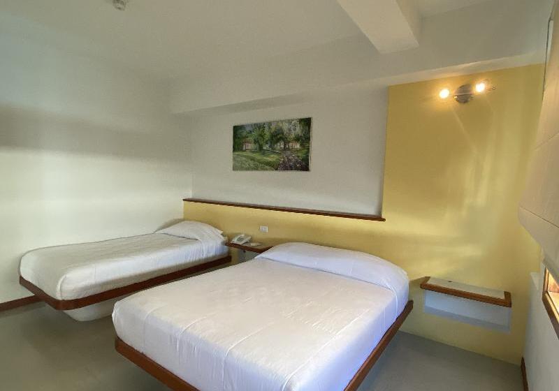 اتاق سوپریور سه تخته, Casa Tramontana