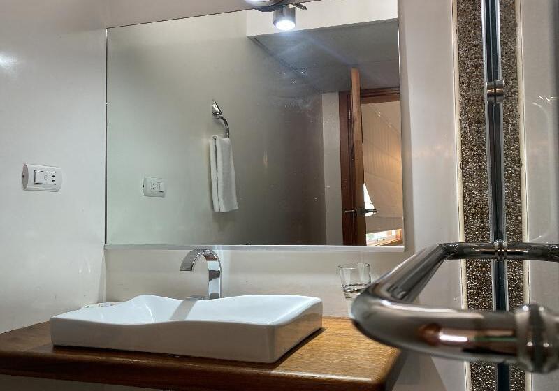 اتاق سوپریور سه تخته, Casa Tramontana