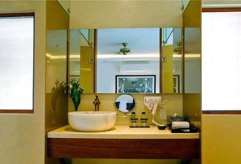 اتاق اجرایی, Azumi