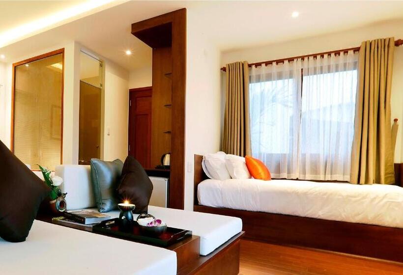 اتاق لوکس خانوادگی, Azumi