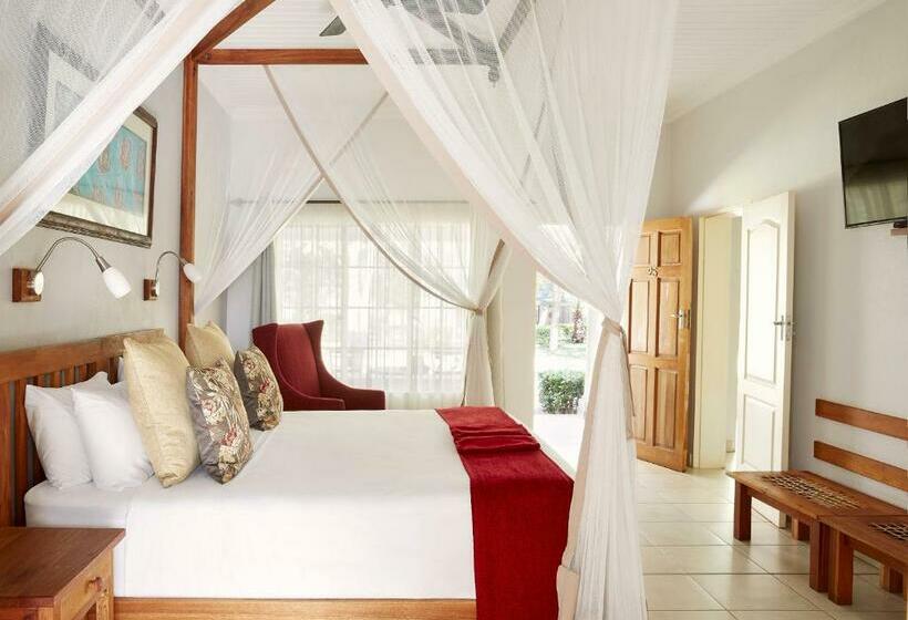 اتاق استاندارد با تخت بزرگ, Batonka Guest Lodge