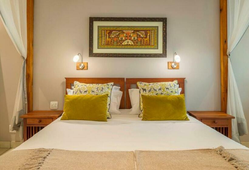 اتاق استاندارد با تخت بزرگ, Batonka Guest Lodge