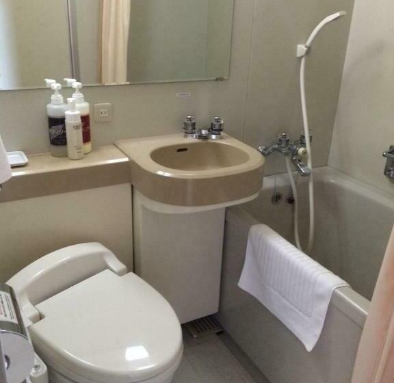 Номер Стандарт, Crown Hills Takaoka