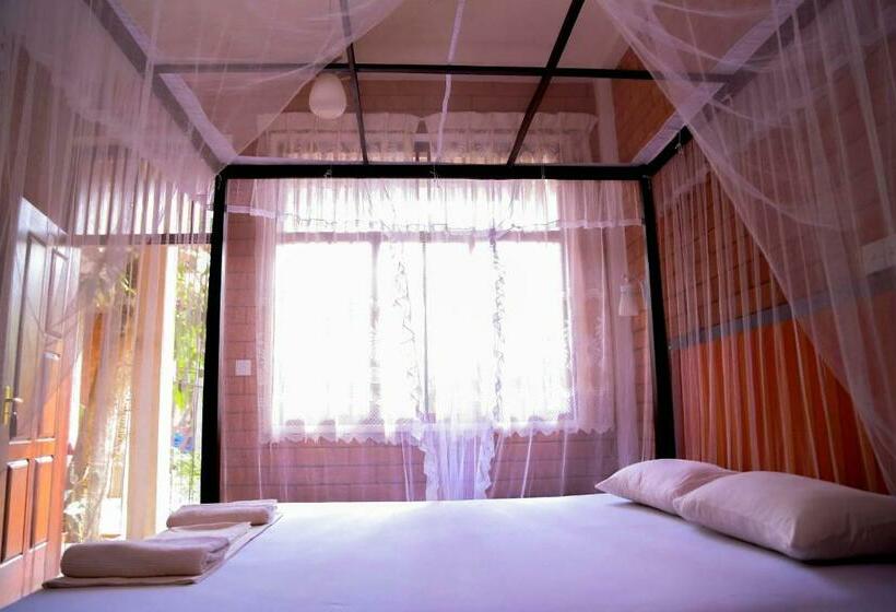 디럭스 룸, Eco Square Resort