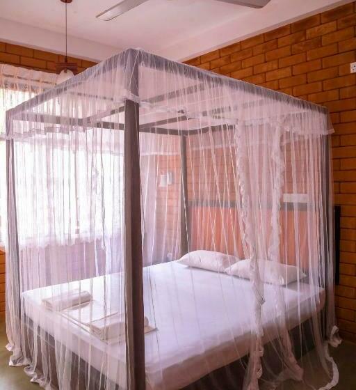 디럭스 룸, Eco Square Resort