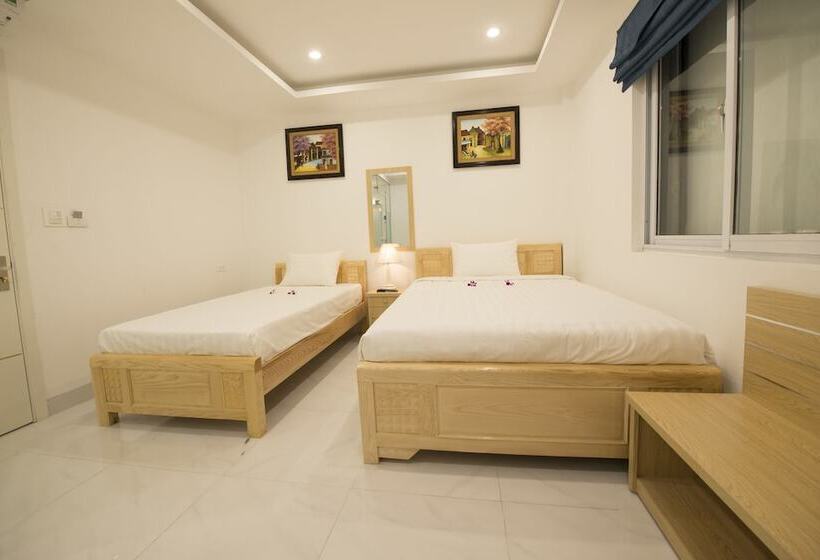 اتاق سوپریور, Hanoi Holiday