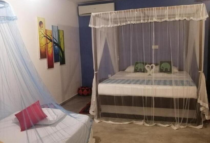 Triple Room Sea View, Happy Beach Resort