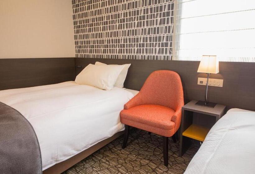 スタンダードトリプルルーム, M S Plus Shijo Omiya