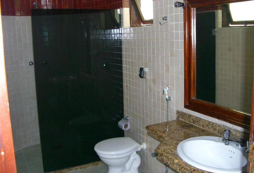 غرفة قياسية رباعية, Ponta De Areia