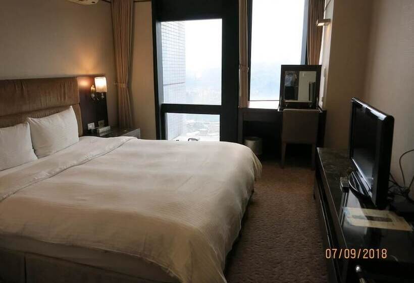 اتاق استاندارد, Rhine Inn