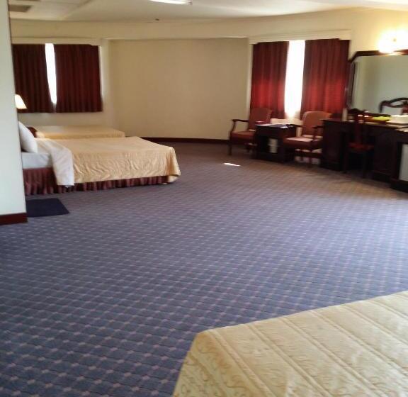 اتاق خانوادگی, Sun Wang