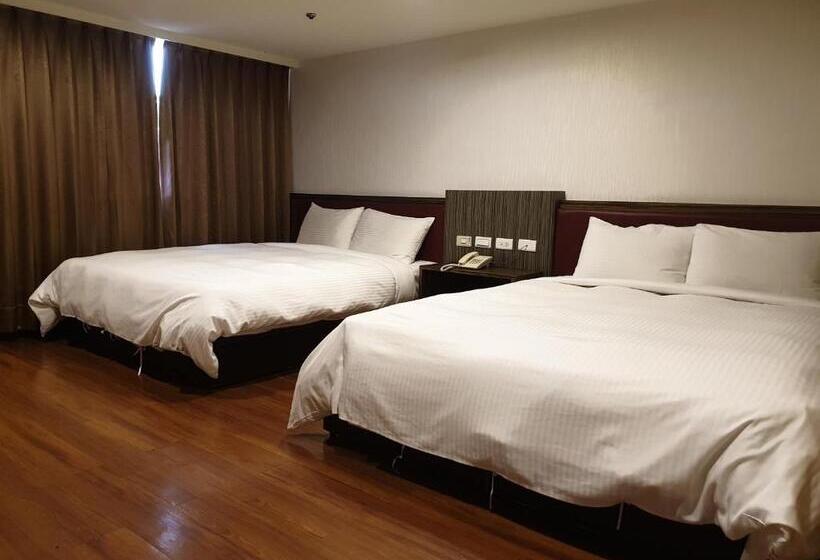 اتاق لوکس, Sun Wang