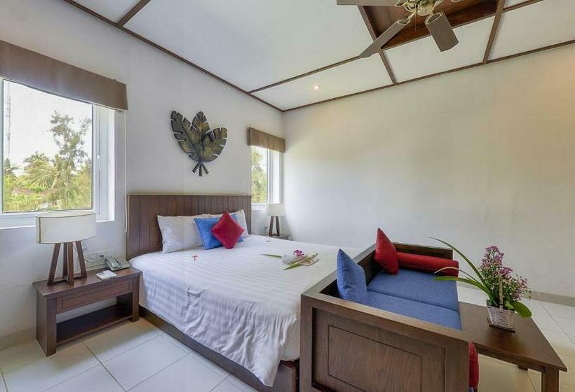 اتاق سوپریور با چشمانداز باغ, Tam Thanh Beach Resort & Spa