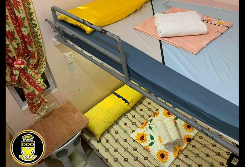 חדר סטנדרט לארבעה, White Knights Dumaguete