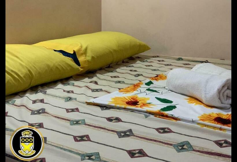 חדר סטנדרט לארבעה, White Knights Dumaguete