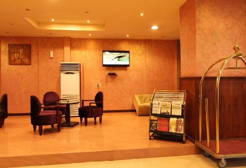 استودیوی استاندارد, Khalifa Tower Hotel Apartments