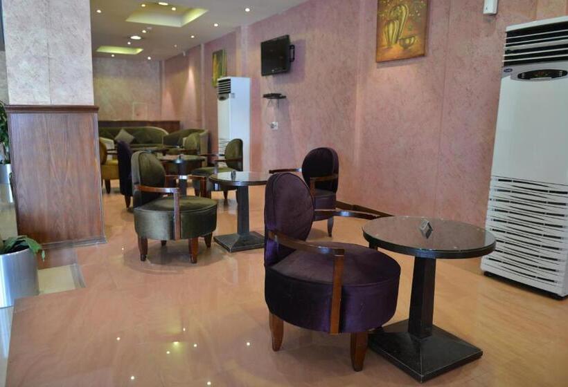 استودیوی استاندارد, Khalifa Tower Hotel Apartments