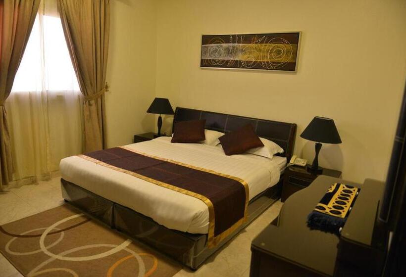 Студия Стандарт, Khalifa Tower Hotel Apartments