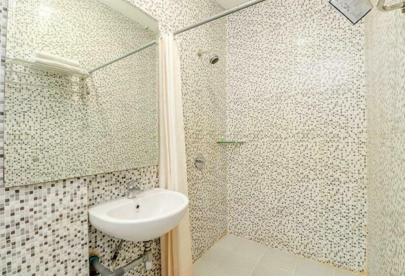 デラックスルーム, Blitz Hotel Batam Near Sultan Mahmud Ri Ayat Shah