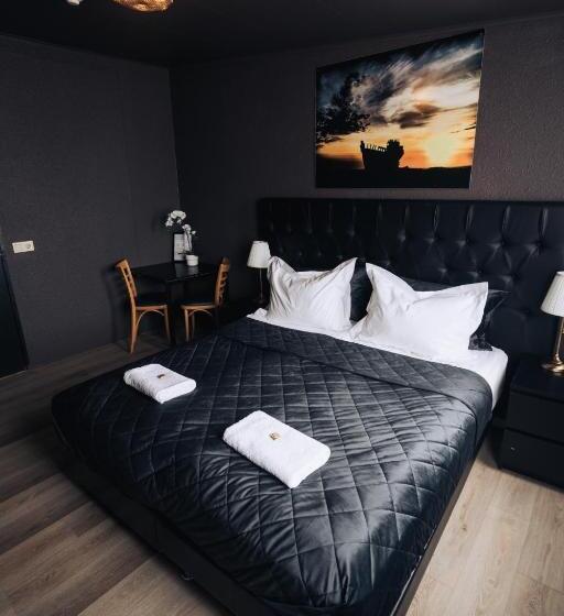 اتاق استاندارد, Brim