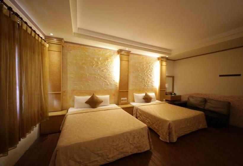 اتاق استاندارد چهار تخته با چشم‌انداز دریا, Goden Beach B&b