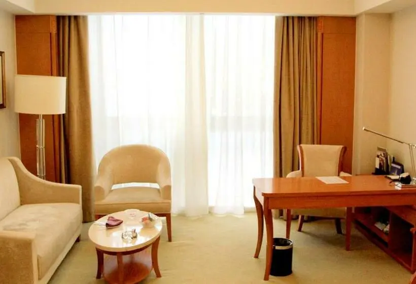 Deluxe-huone, Huaguoshan