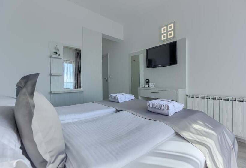 חדר סטנדרט נוף לים עם מרפסת, Pansion Martin