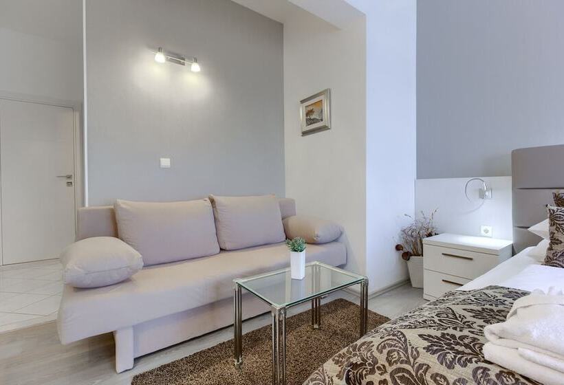 חדר קומפורט עם נוף לים, Pansion Martin