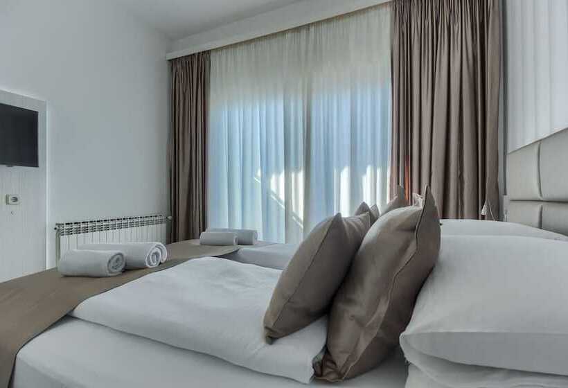 חדר סטנדרט נוף לים עם מרפסת, Pansion Martin