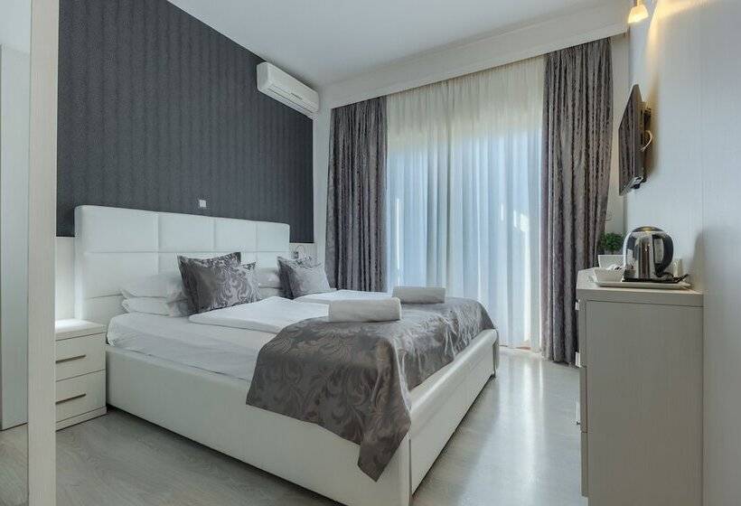 Triple Room Sea View, Pansion Martin