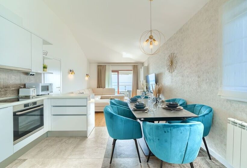 סוויטת ג'וניור נוף לים, Pansion Martin