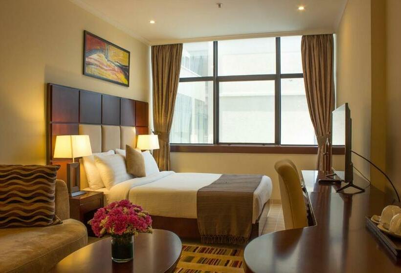 اتاق لوکس, Seashells Millennium