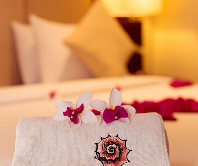 اتاق اجرایی, Seashells Millennium