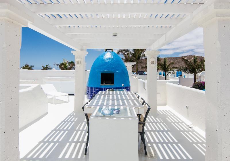 اتاق اجرایی, Seashells Millennium