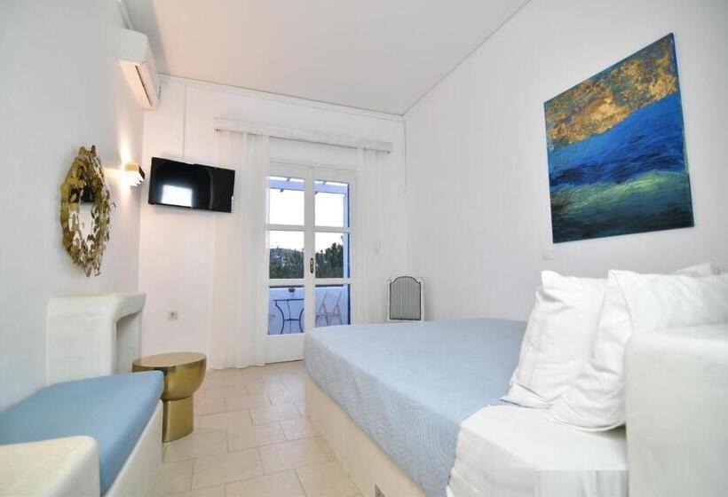 스탠다드 룸, Aegeeis