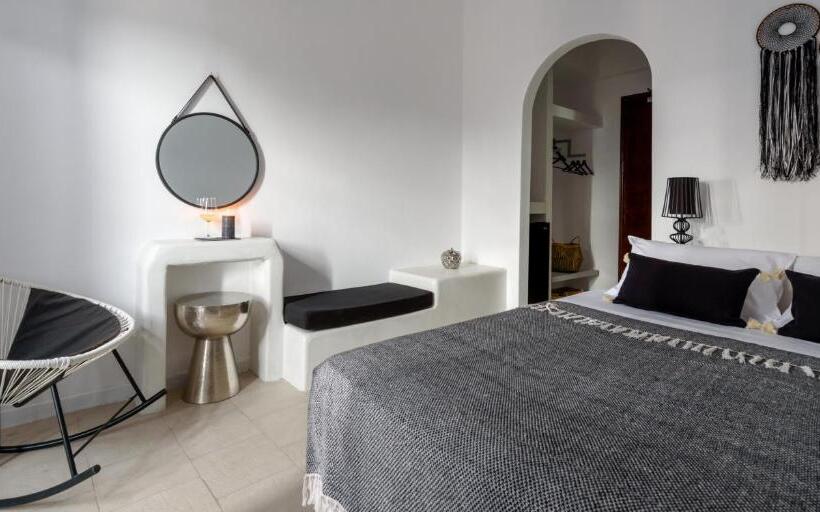 스탠다드 룸, Aegeeis