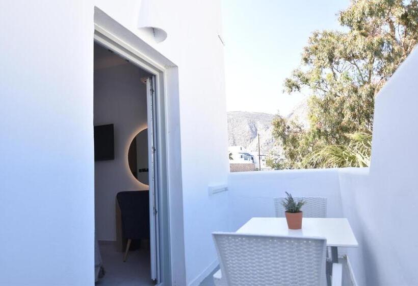 발코니 디럭스 룸, Aegeeis