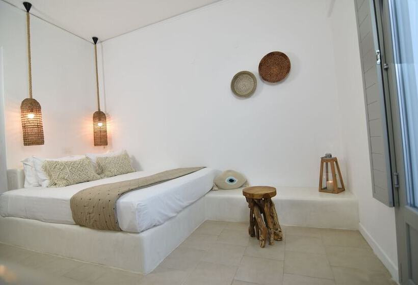 스탠다드 룸, Aegeeis