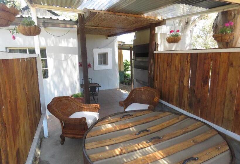 کلبه ییلاقی, Swartberg Backpackers