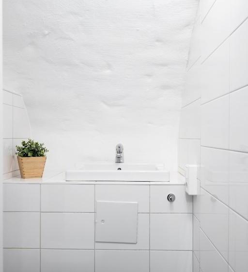 スタンダードルーム, L Skeppsbron