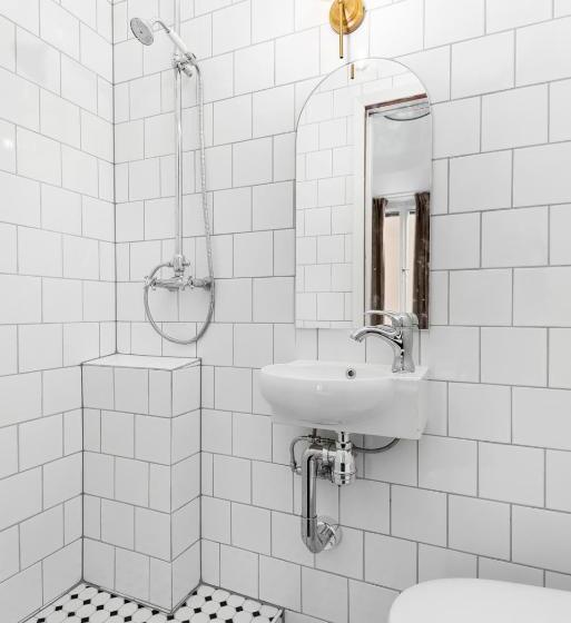 スイート, L Skeppsbron