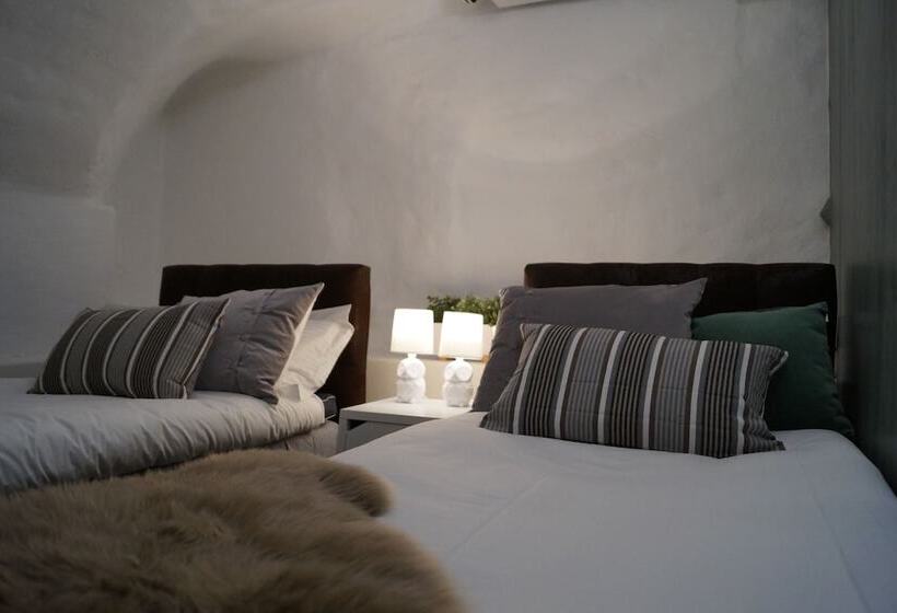 バス共有のスタンダードルーム, L Skeppsbron