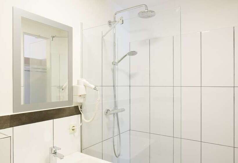 اتاق اکونومی, Lehenerhof