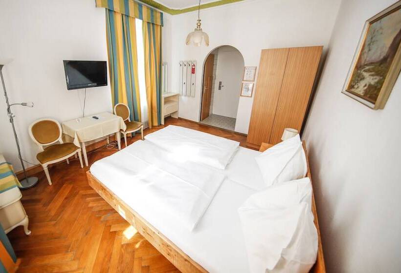 اتاق اکونومی, Lehenerhof