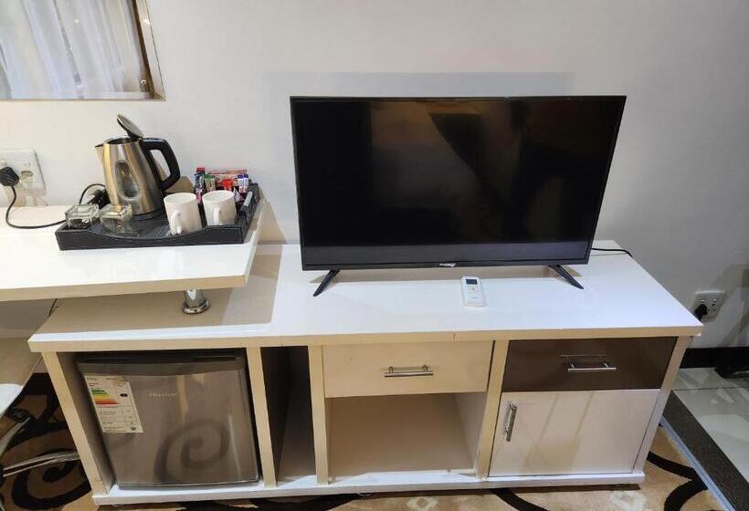 חדר סטנדרט עם מיטת קינג, Palm Continental