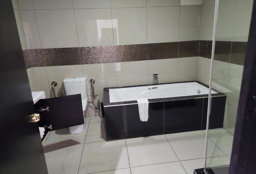 חדר דלוקס עם מיטת קינג, Palm Continental