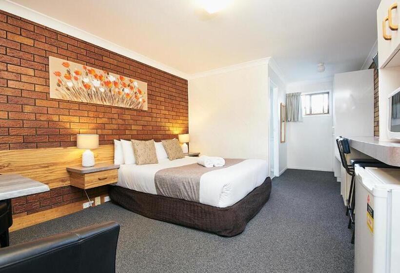 اتاق استاندارد, Ruthven Street Motor Inn